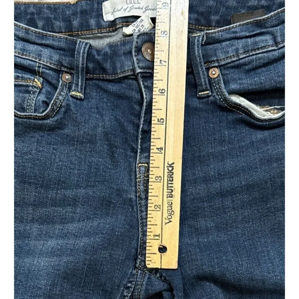 H&M L.O.G.G. Denim Shorts Women's 29‎ Mid Rise Regular Wash Stretch Blue Jean
